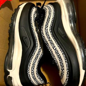 White and black mix air max shoes